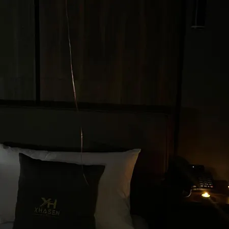 Xhasen Hotel&café *