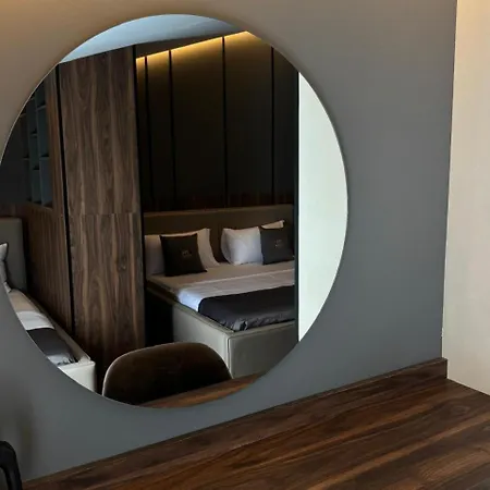 Xhasen Hotel&café *